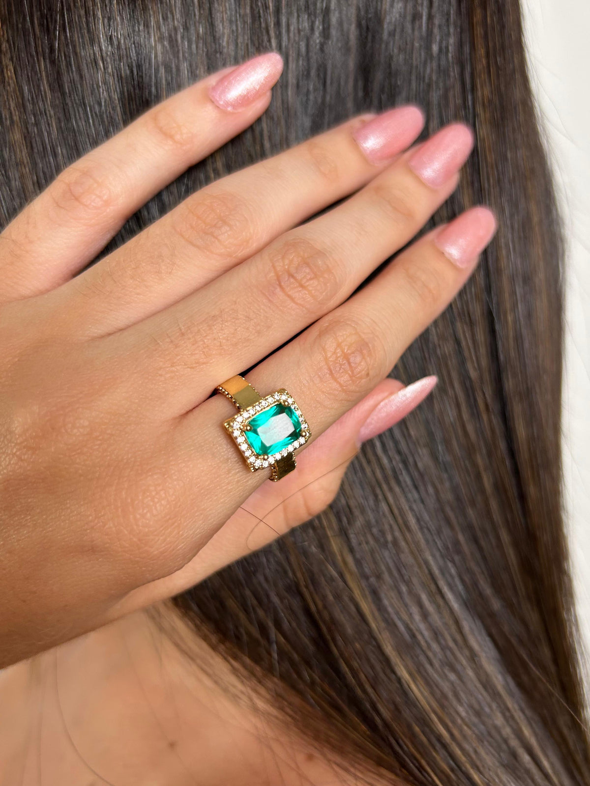 Anel Pedra Verde Banhado a Ouro 18K