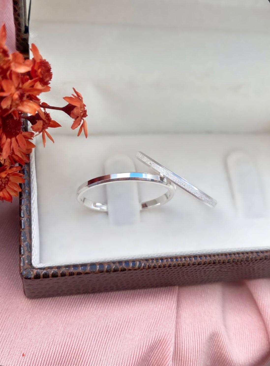 Alianças De Namoro Chanfrada 2 MM Prata 925