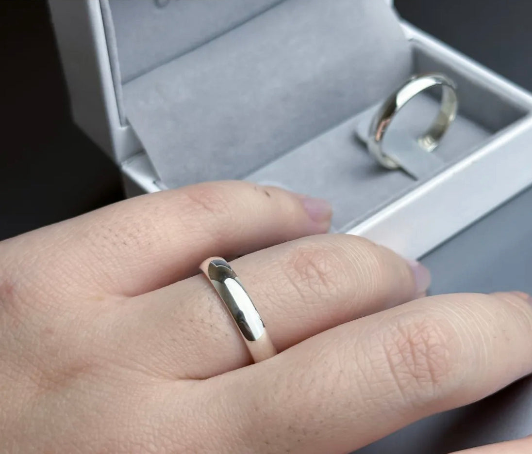 Alianças De Namoro Classic Abaulada 4 MM Prata 925