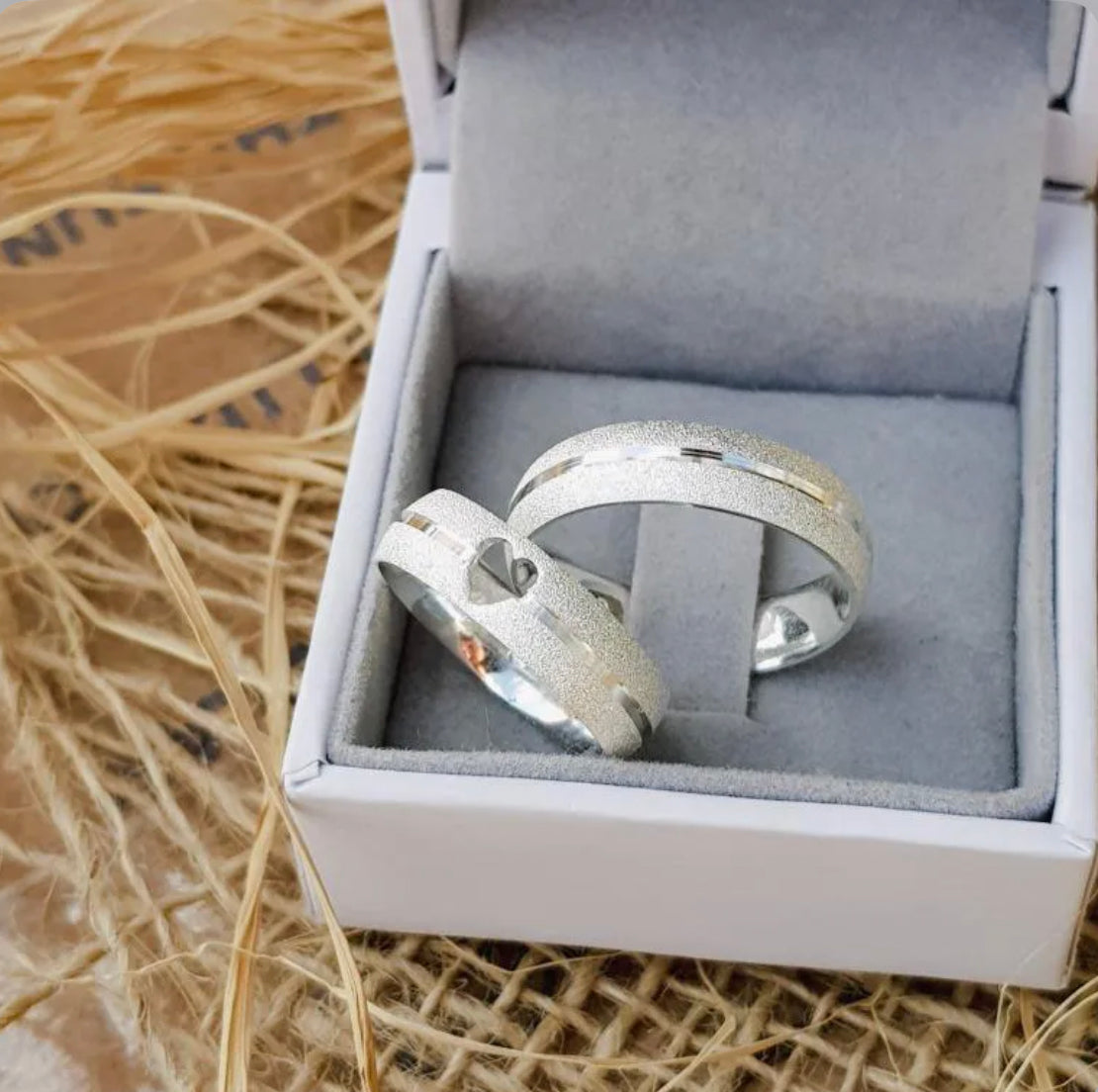 Alianças De Namoro Diamantada Coração Vazado 5 MM Prata 925