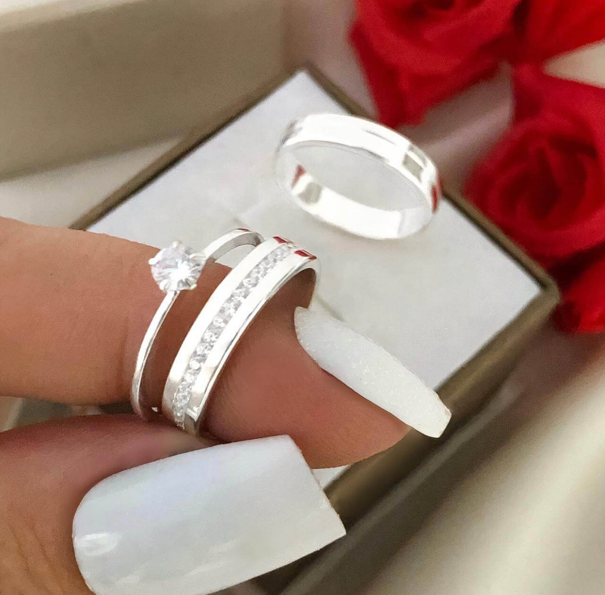 Alianças De Namoro Espanha 4 MM + Anel Solitário Prata 925