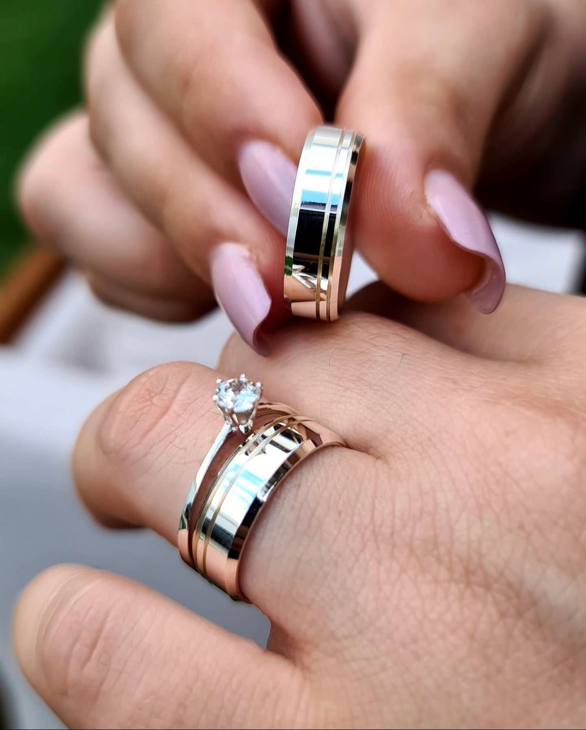 Alianças De Namoro Polida 6 MM + Anel Solitário Prata 925