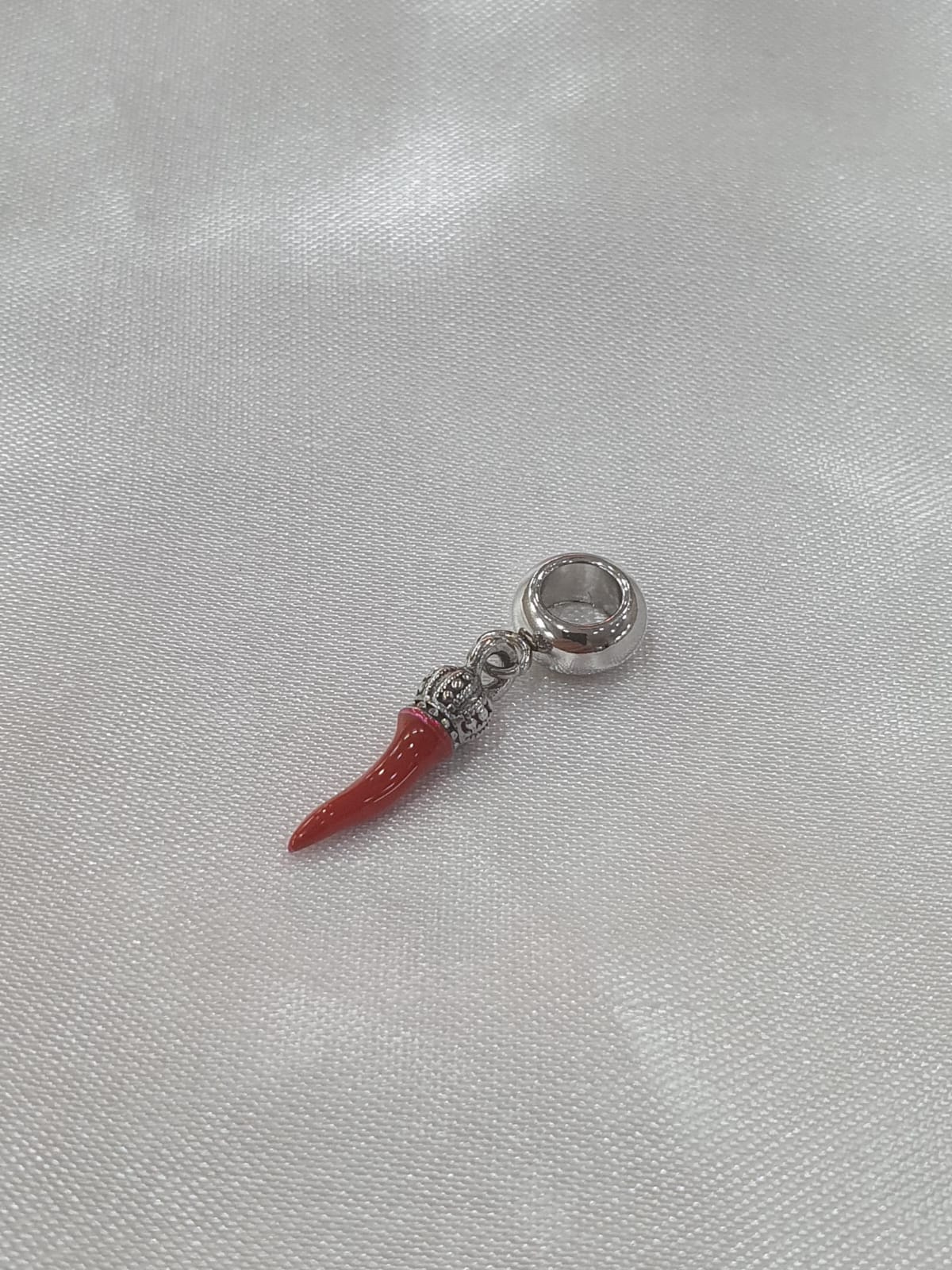 Berloque Pendurado Pimenta