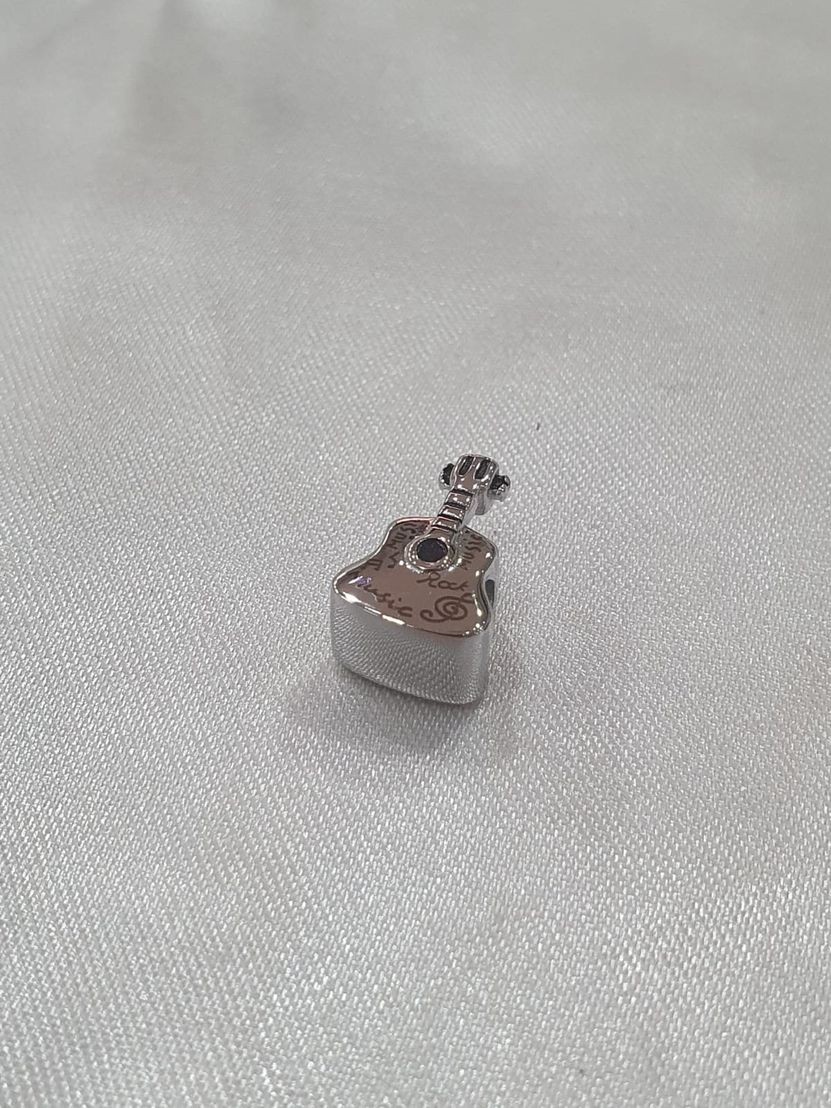 Berloque Separador Violão