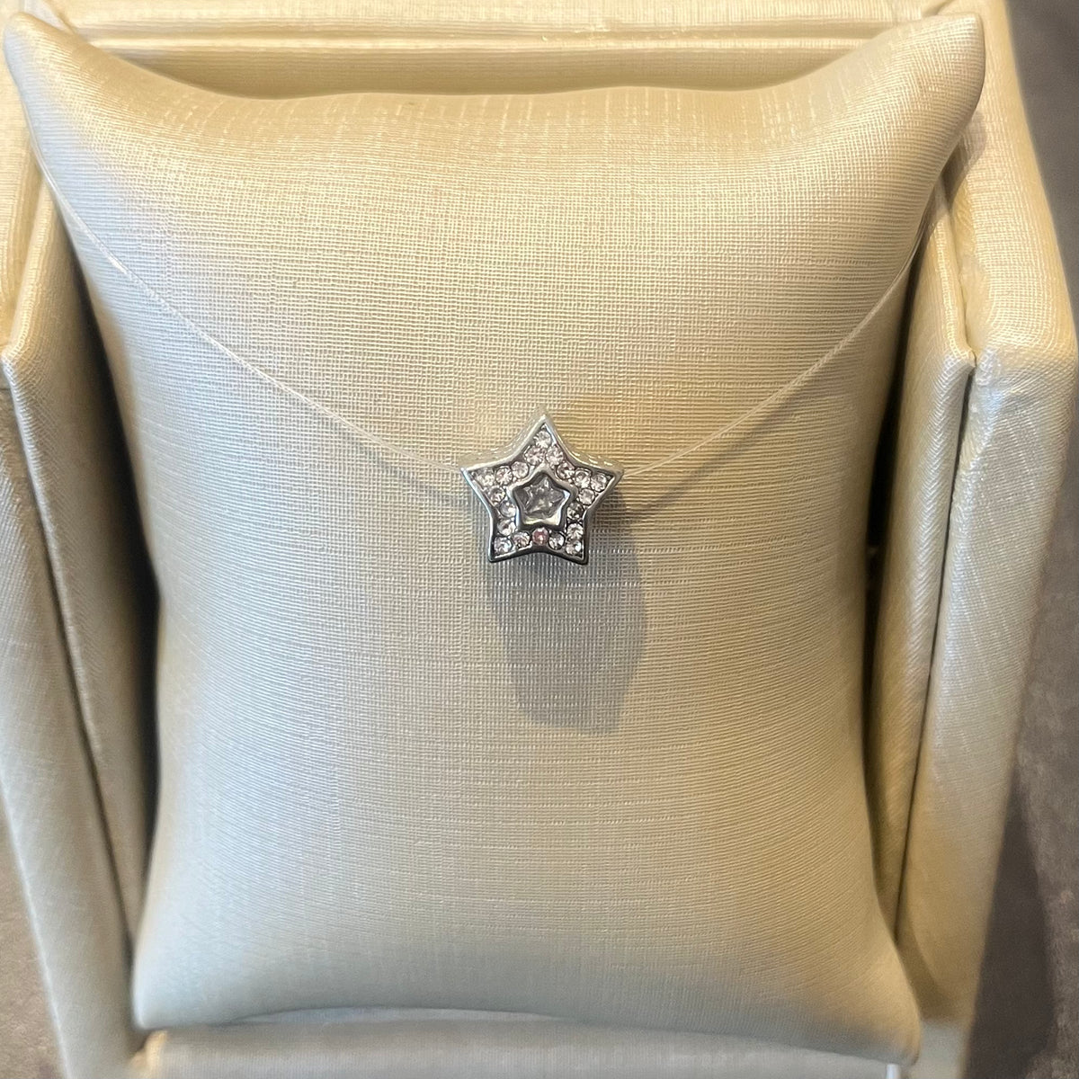 Berloque Separador Estrela Cravejado