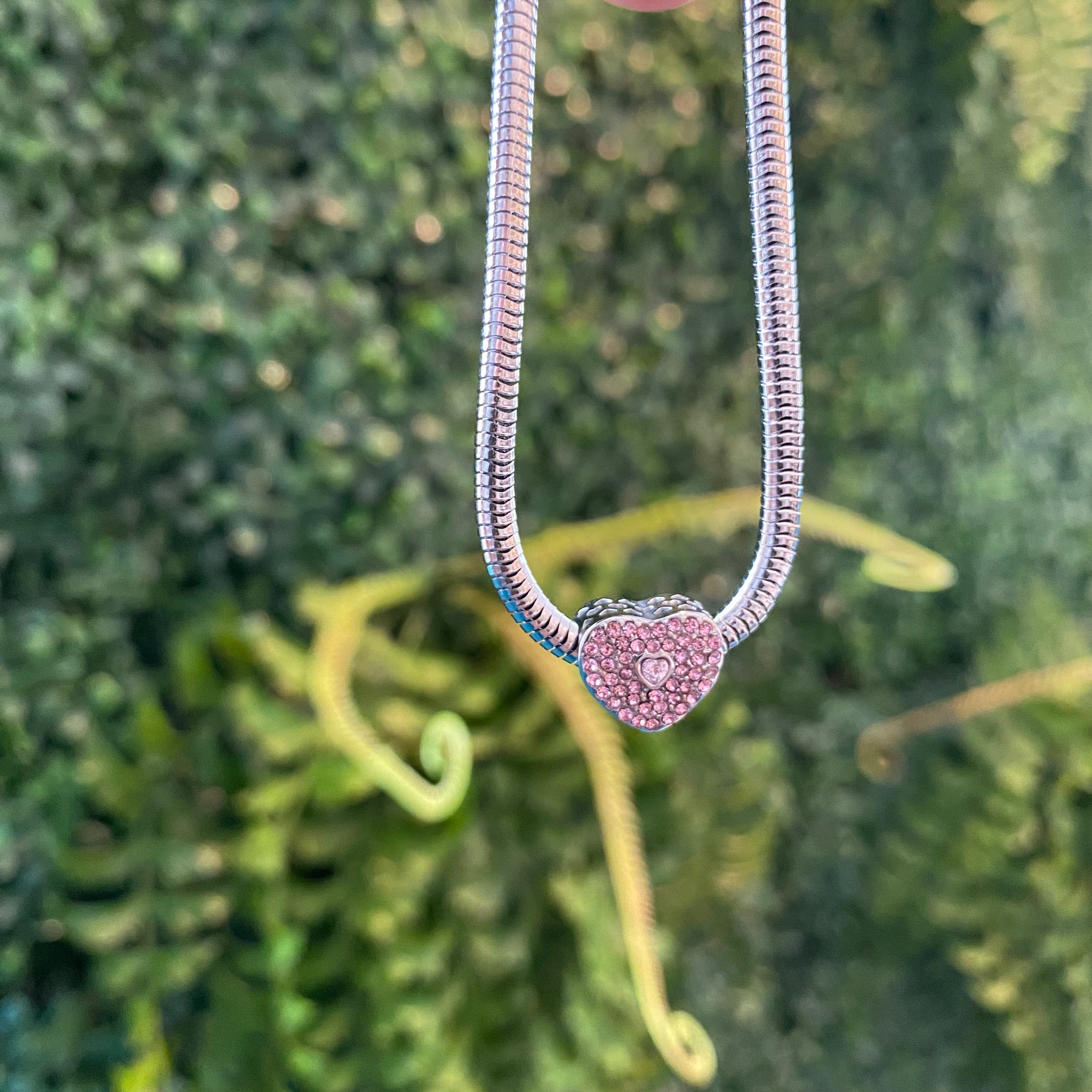 Berloque Separador Cravejado Rosa