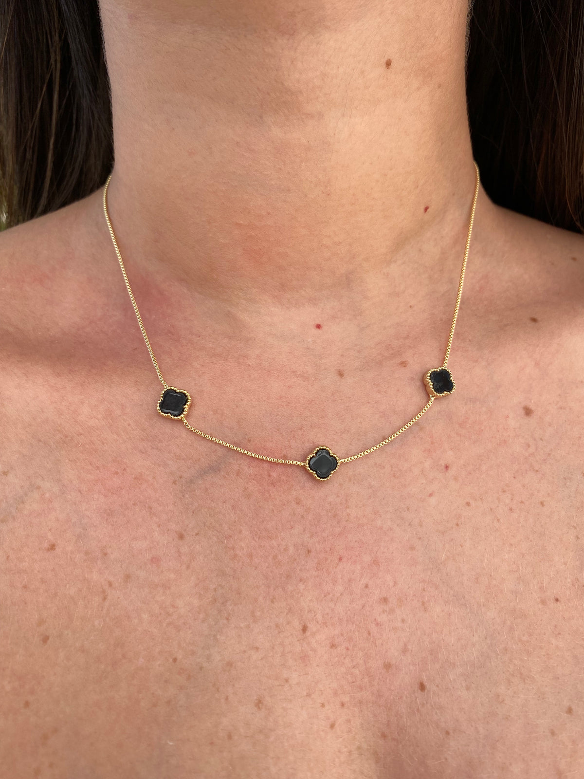 Gargantilha Van Cleef Banhado a Ouro 18K