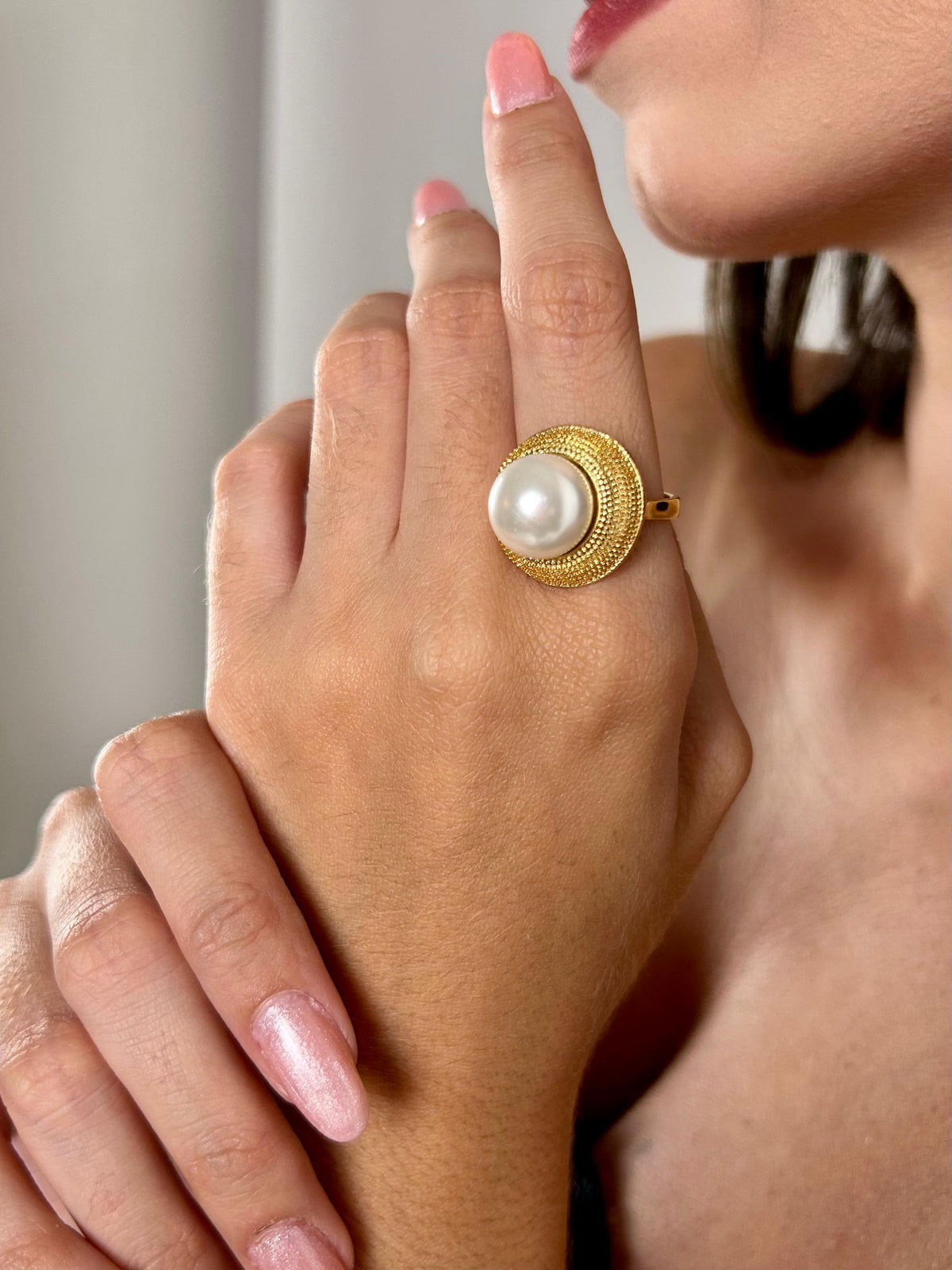 Anel Perola Cravejado Banhado a Ouro 18K