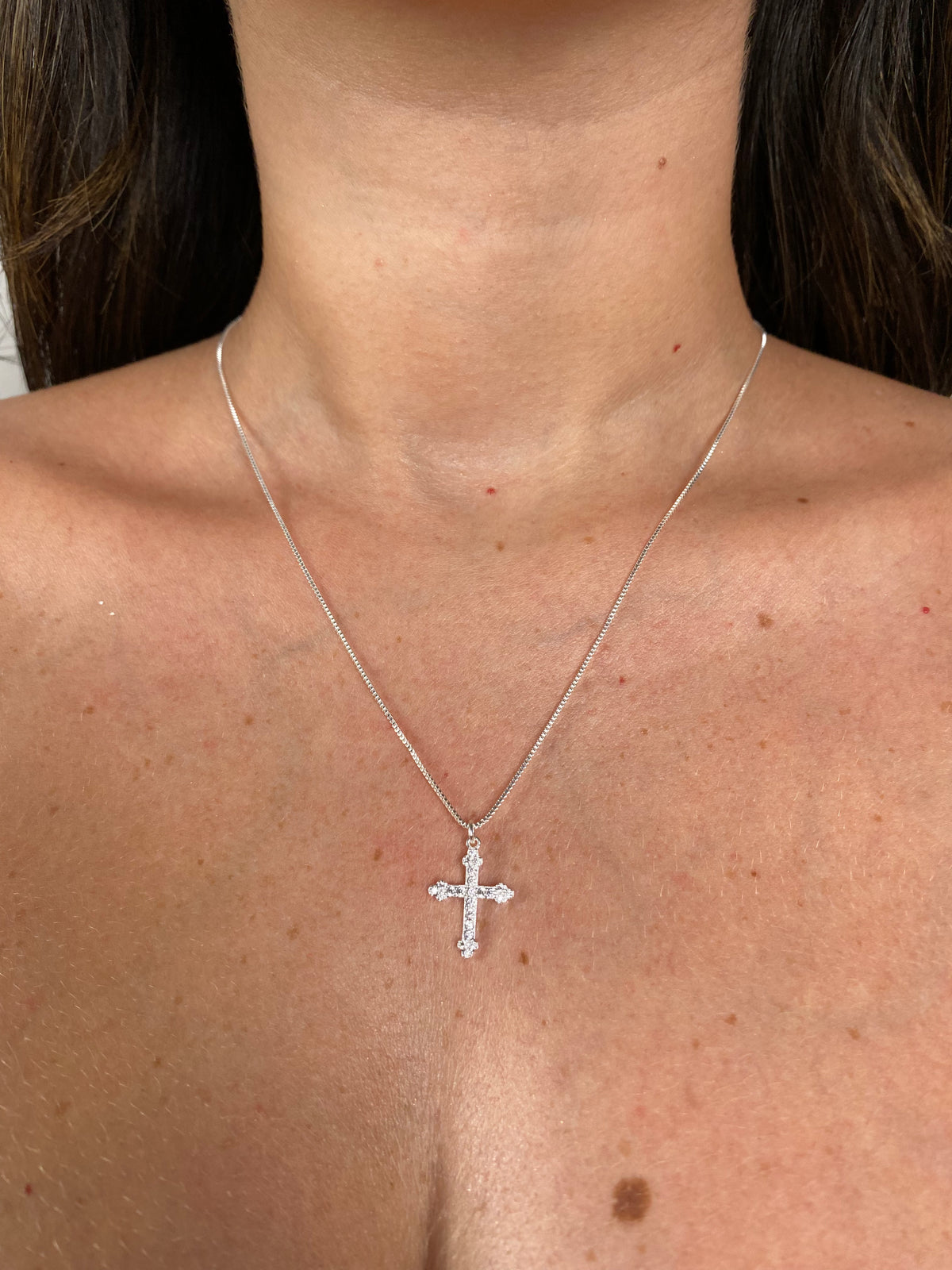 Colar Cruz Cravejada Prata 50