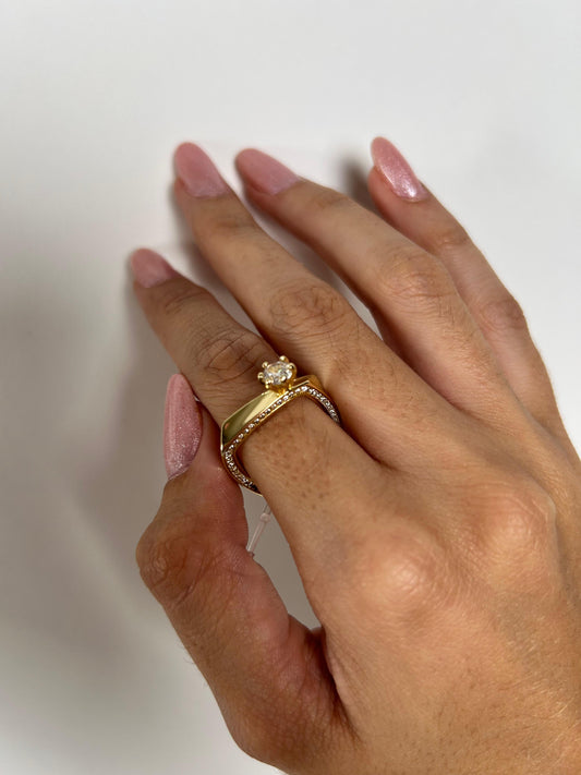 Anel Cravejado Banhado a Ouro 18K