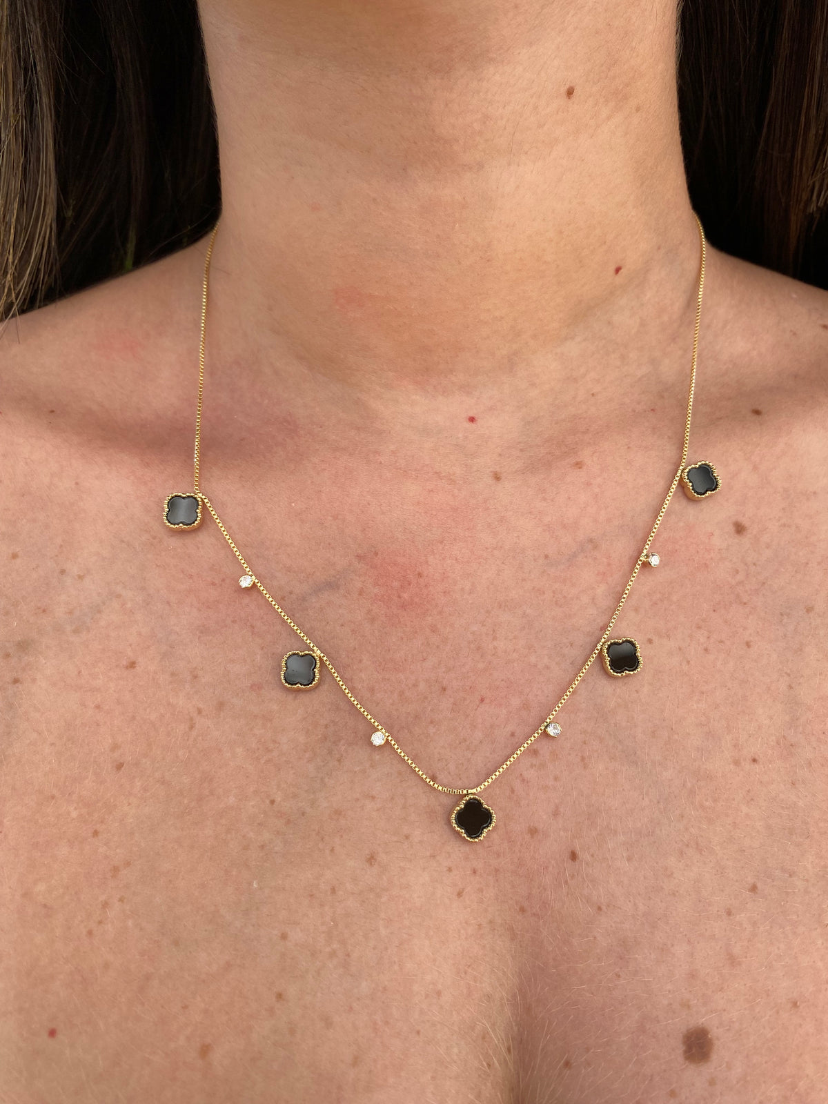 Colar Van Cleef Banhado a Ouro 18K