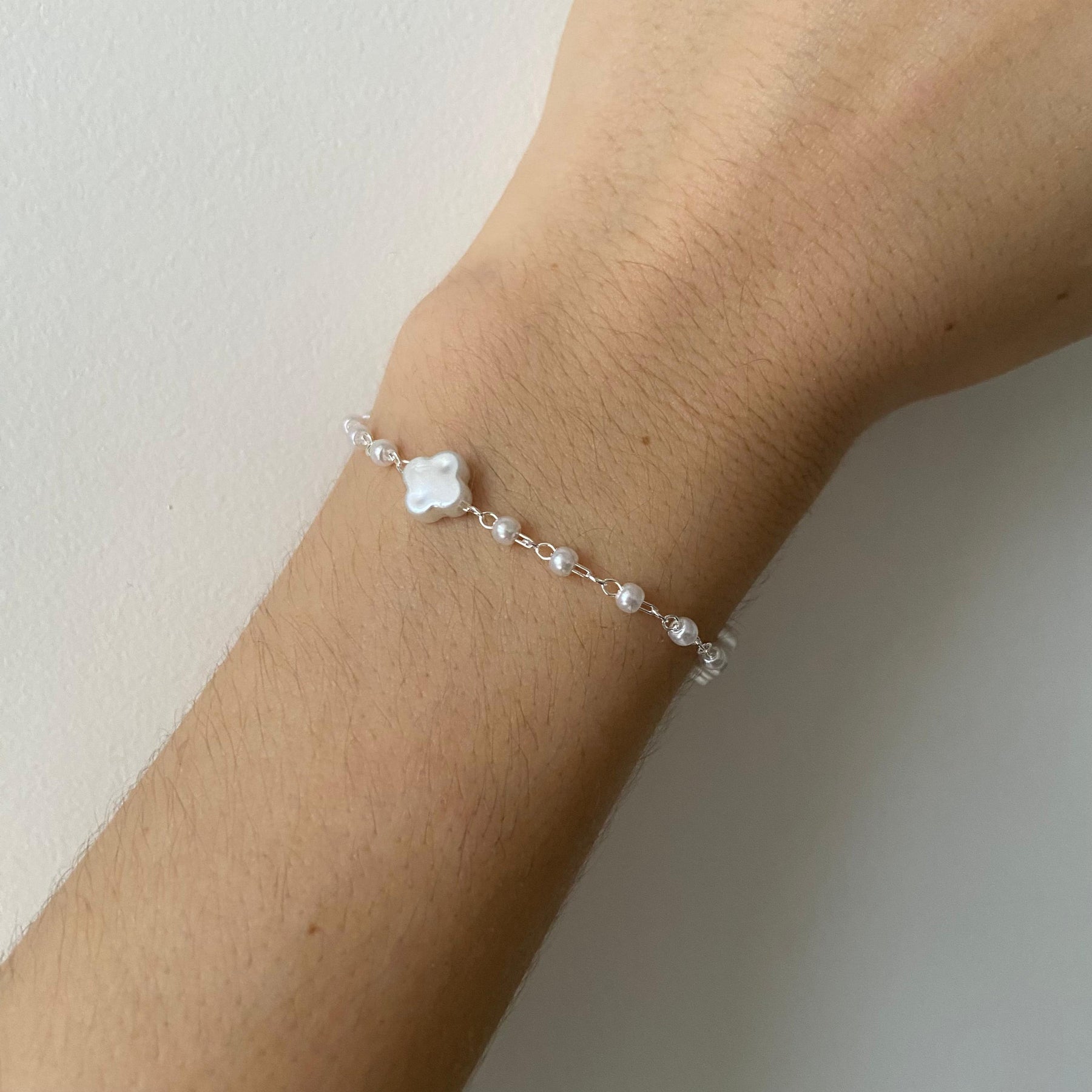 Pulseira Trevo Pérola