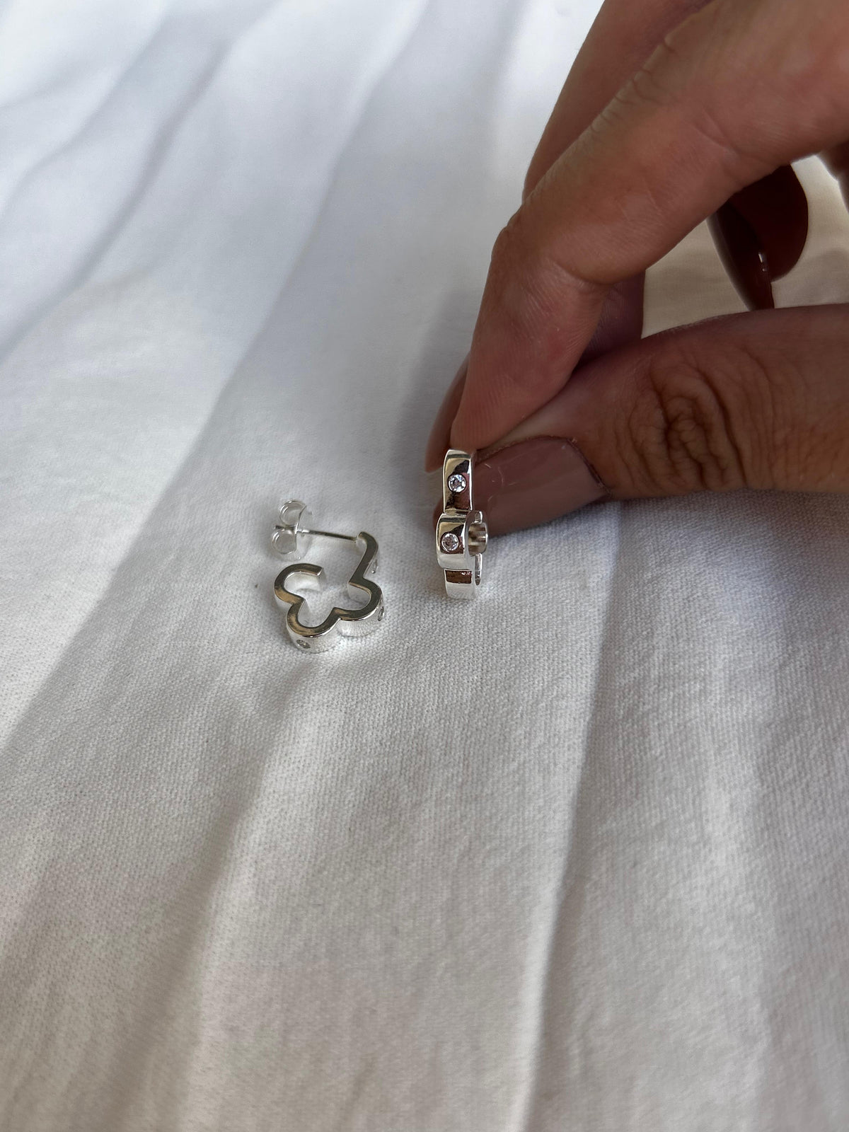 Brinco Van Cleef Cravejado Prata 50