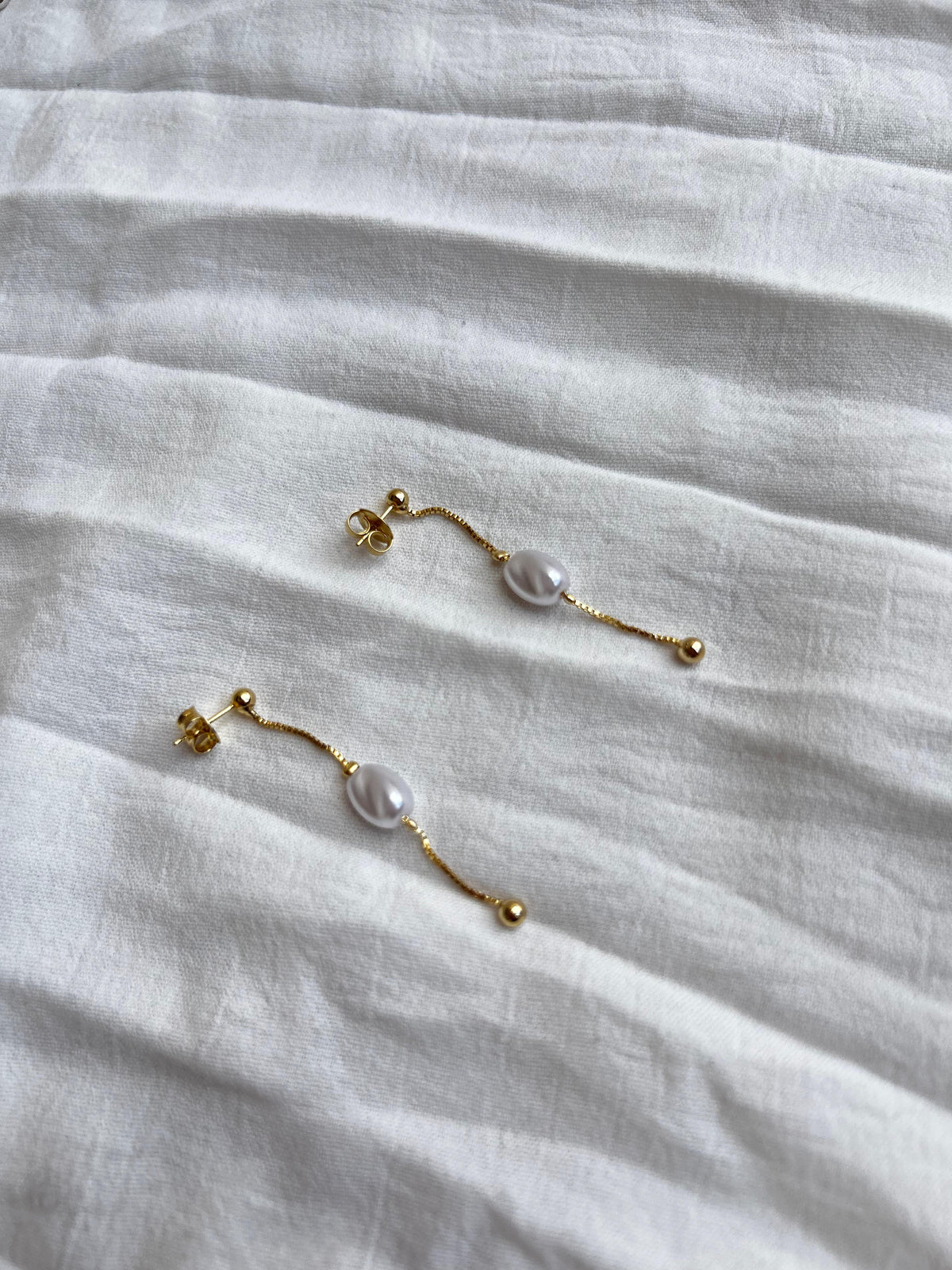 Brinco Perola Banhado a Ouro 18K