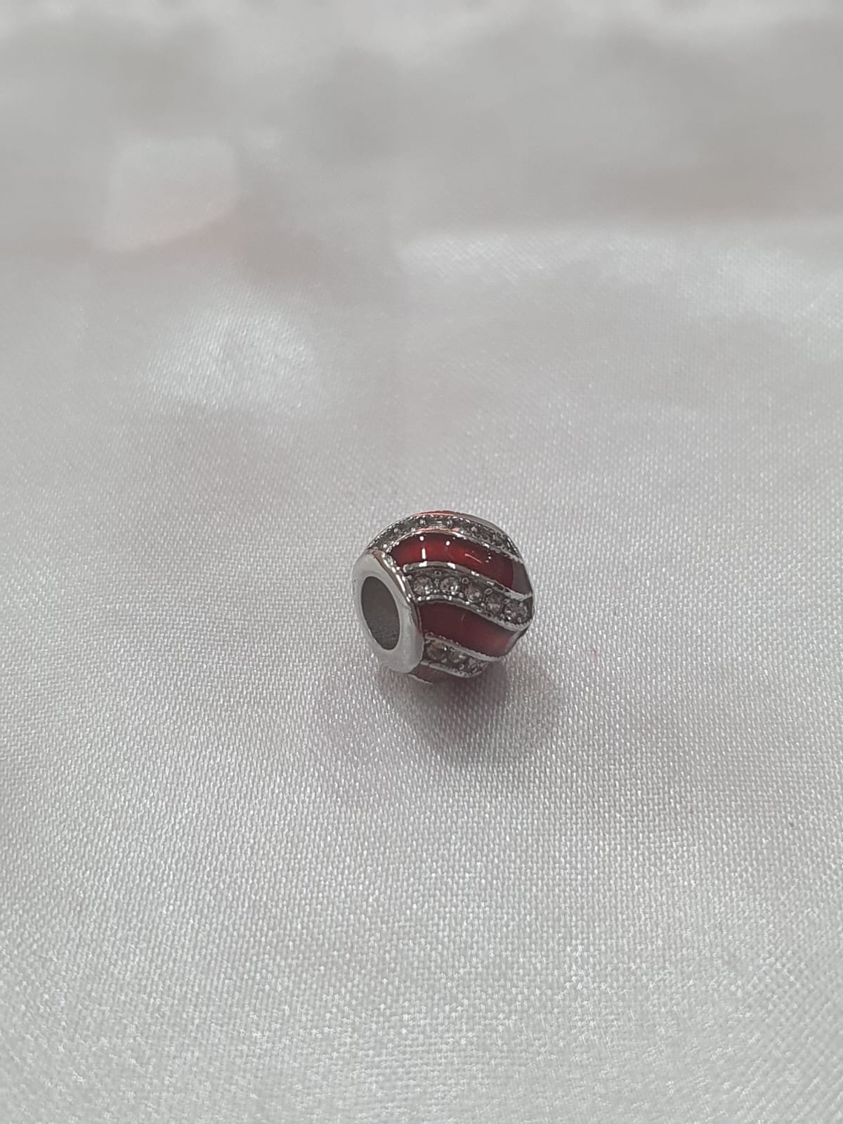 Berloque Separador Vermelho