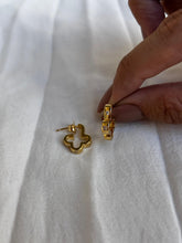 Brinco Van CleefCravejado Banhado a Ouro 18K
