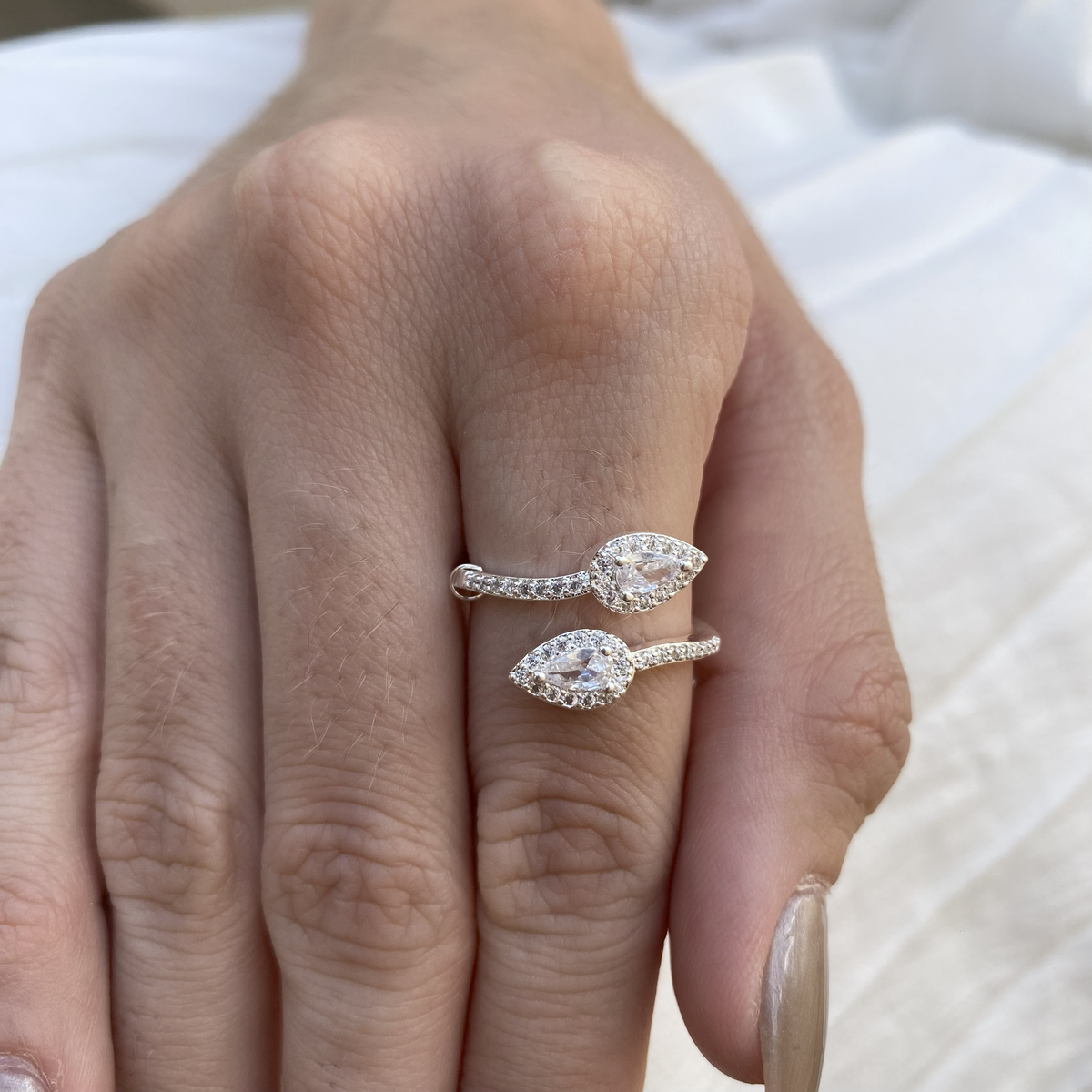 Anel Gotas Transpassadas