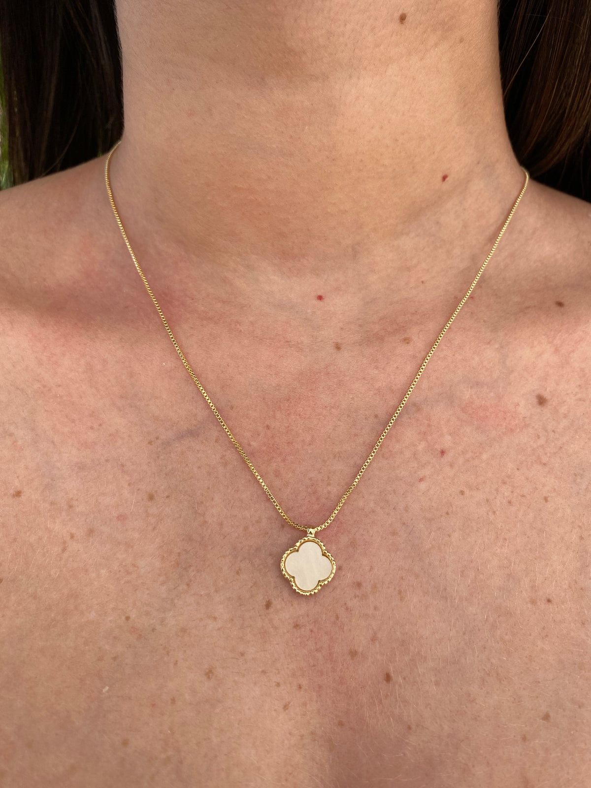Colar Van Cleef Banhado a Ouro 18K