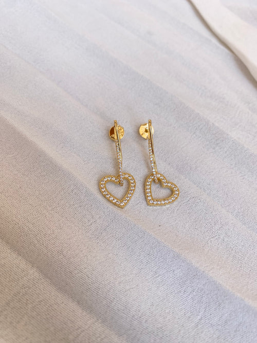 Brinco Coração Cravejado Banhado a  Ouro 18K