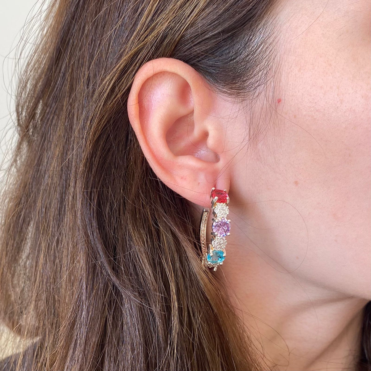 Brinco Argola Pedras Coloridas