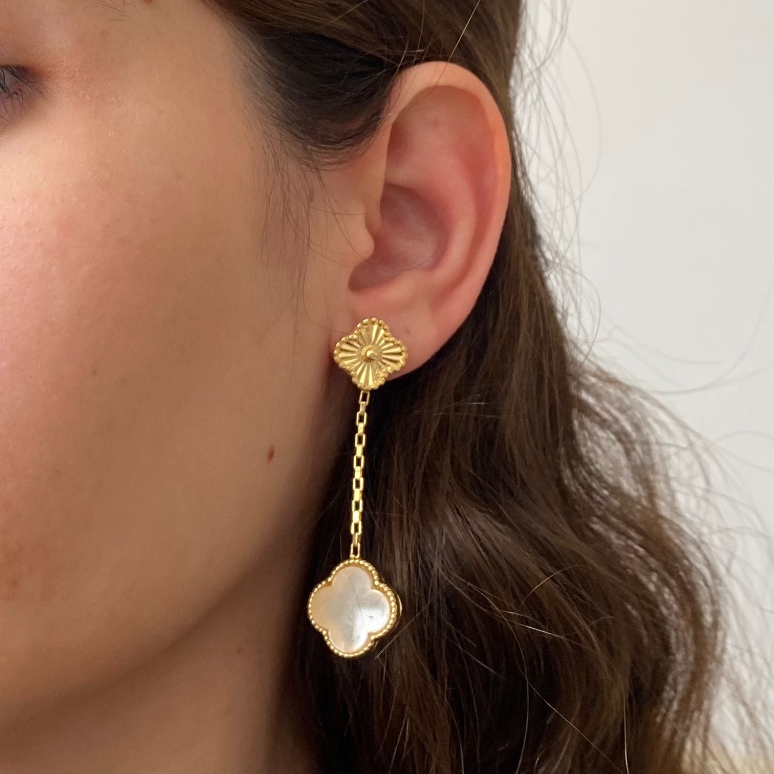 Brinco Pendente Trevo