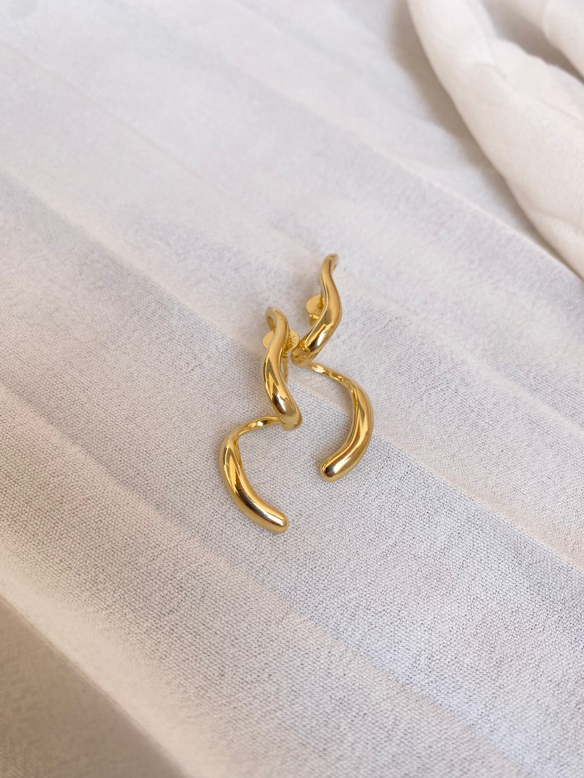 Brinco Banhado a Ouro 18K