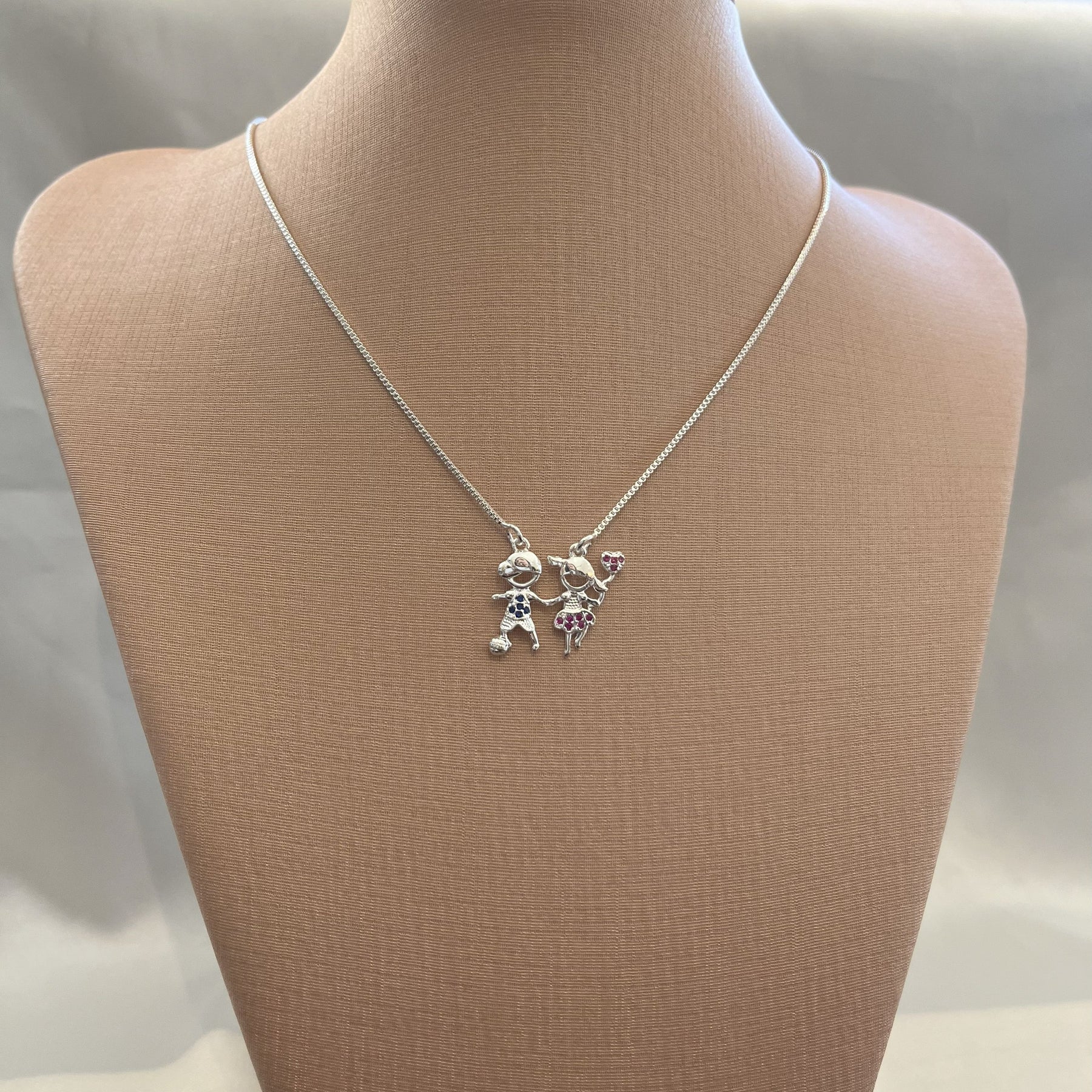 Colar Filhos Menino e Menina