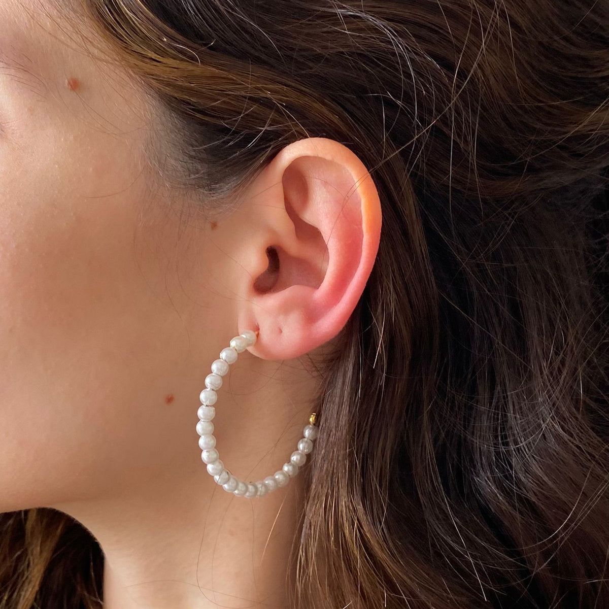 Brinco Argola Perolas