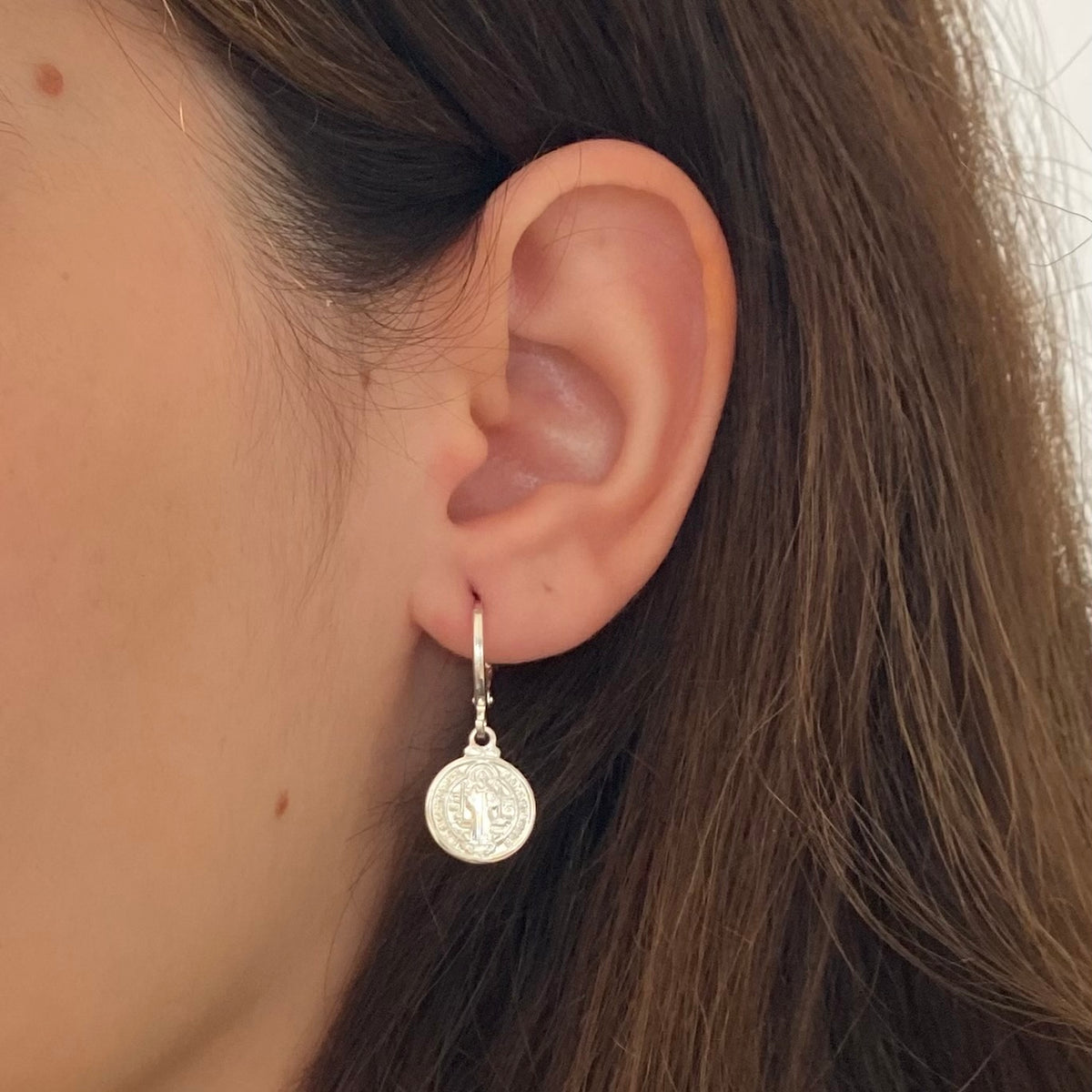 Brinco Pendente Religioso