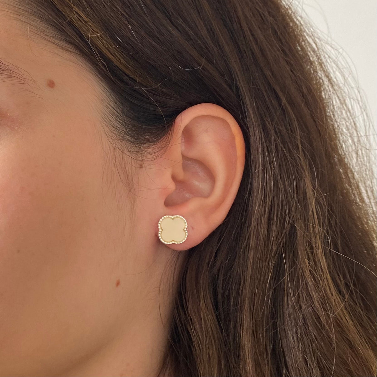 Brinco Trevo Off White