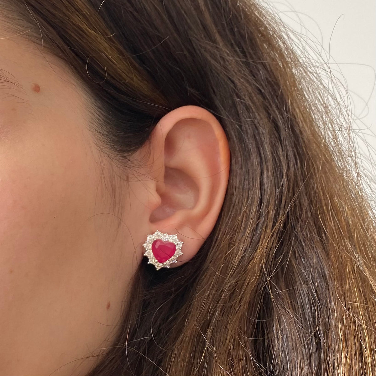 Brinco Coração Pedra Rosa