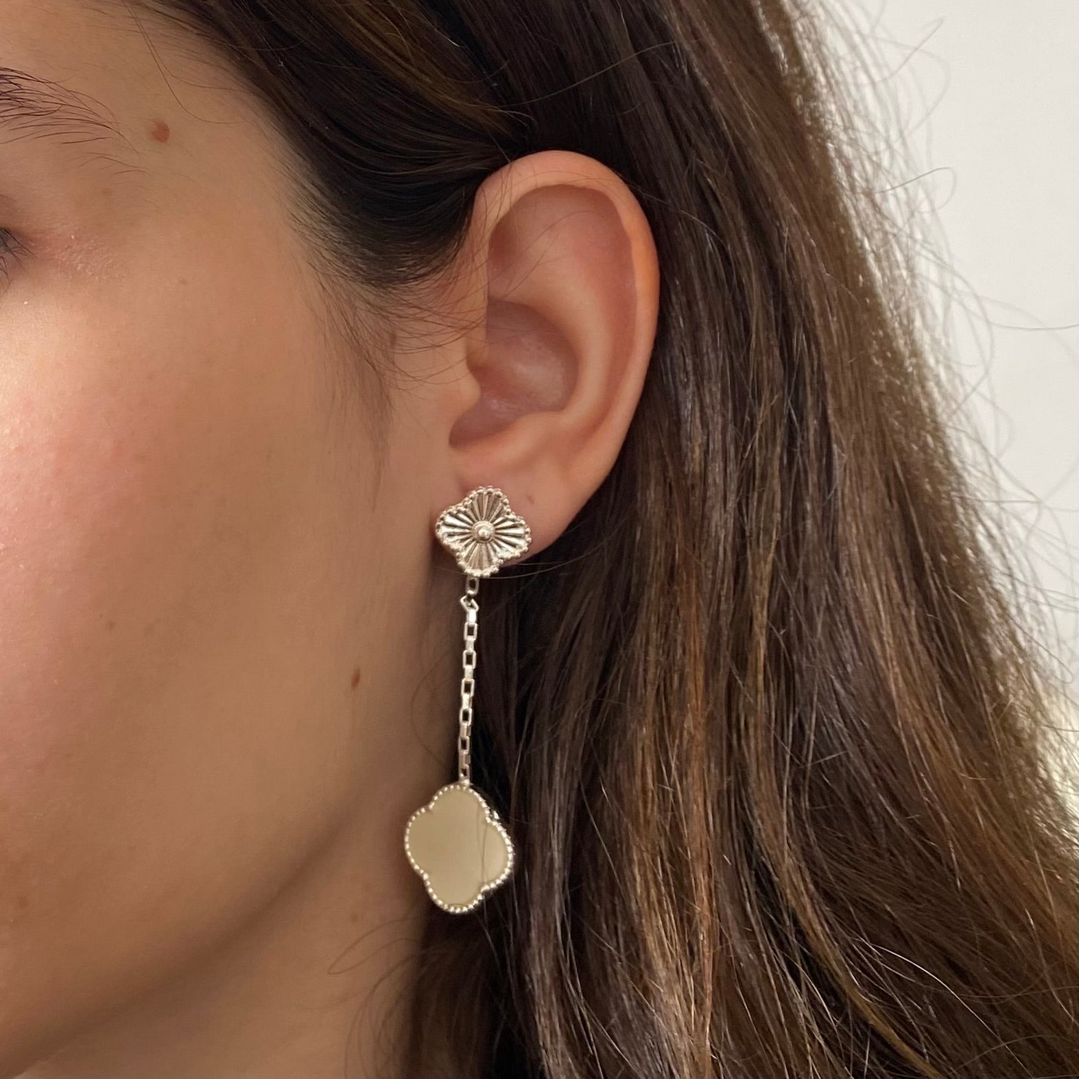 Brinco Trevo Pendente