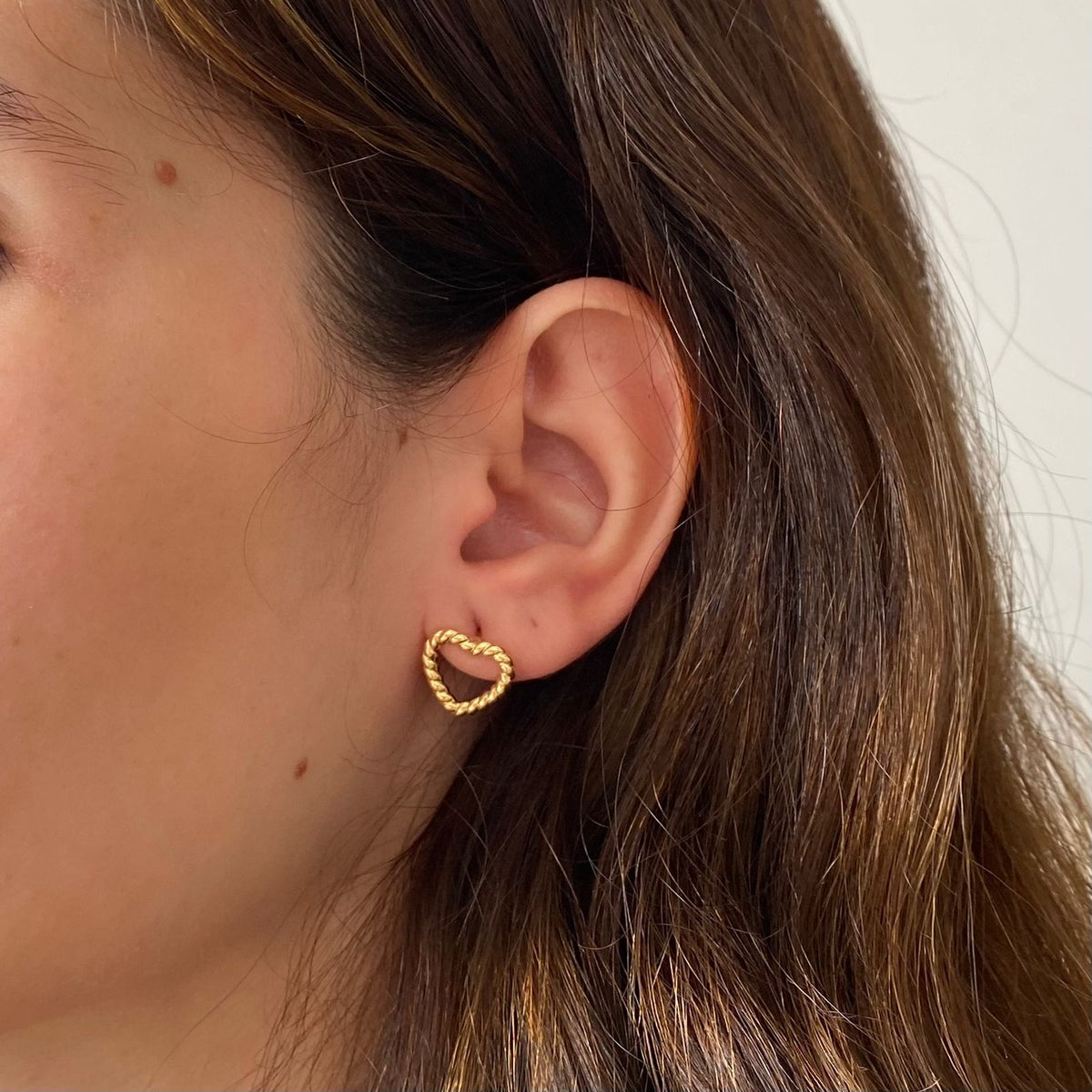 Brinco Coração Vazado