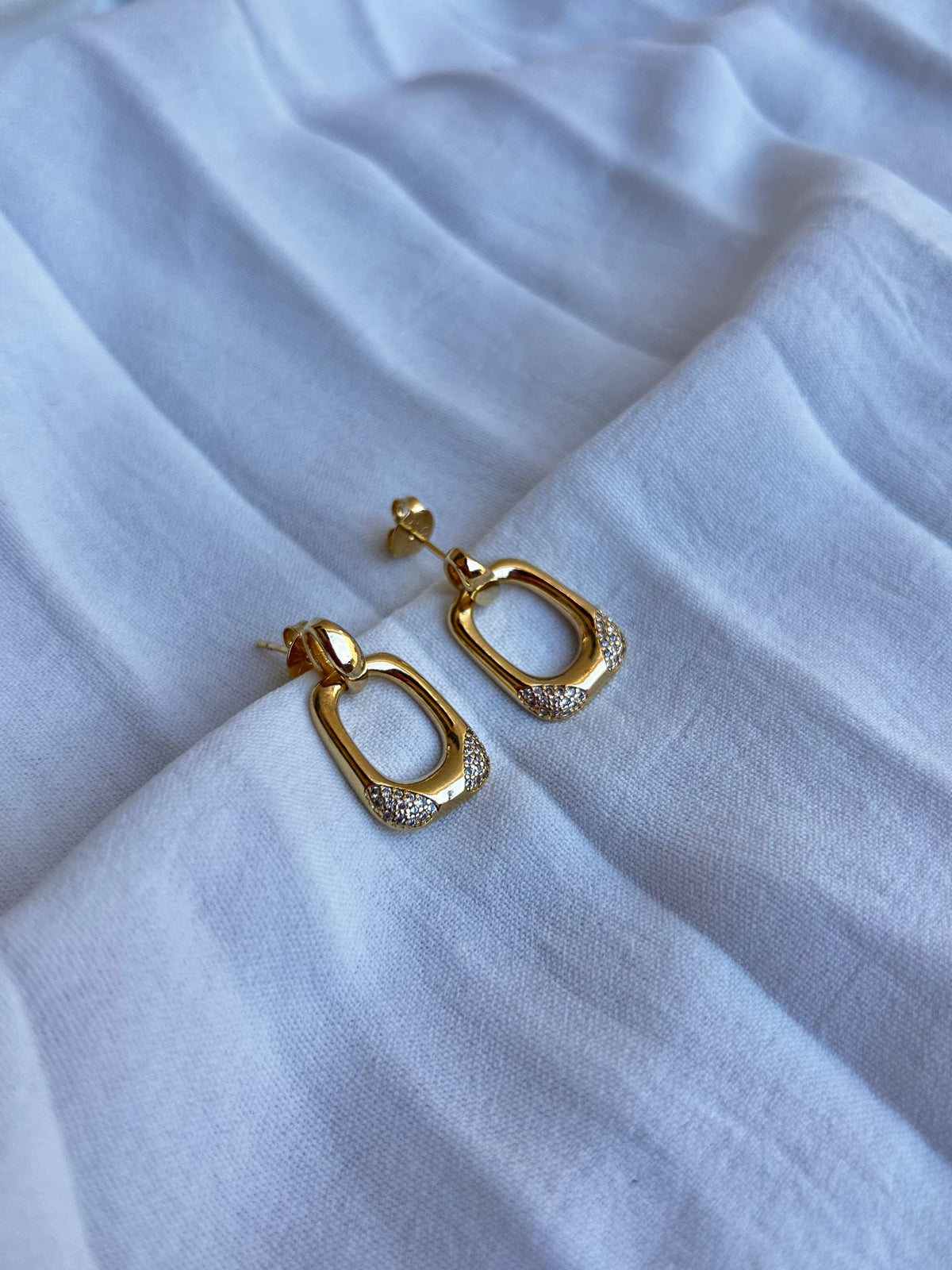 Brinco Banhado a Ouro 18K
