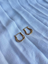Brinco Banhado a Ouro 18K